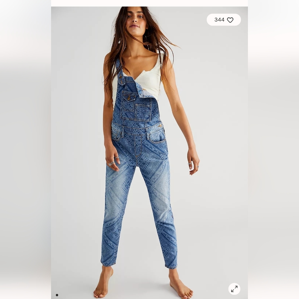 Free People Driftwood Boyfriend Overalls Size Small